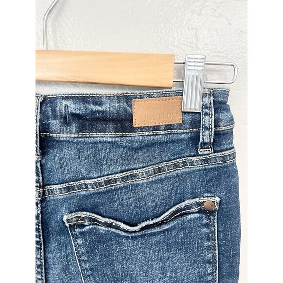 Judy Blue Small High Rise Cut Off Bermuda Distressed Denim Shorts Med Wash - Picture 3 of 6